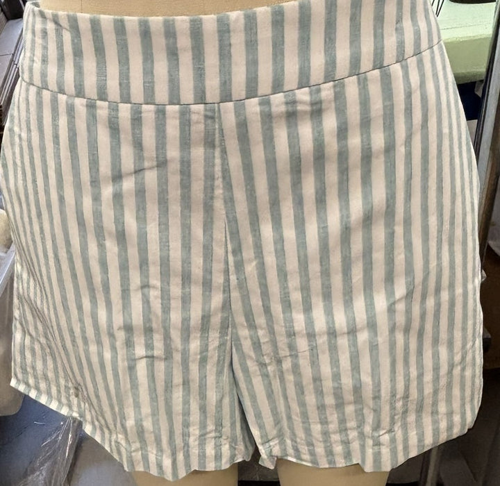 PIA SHORT